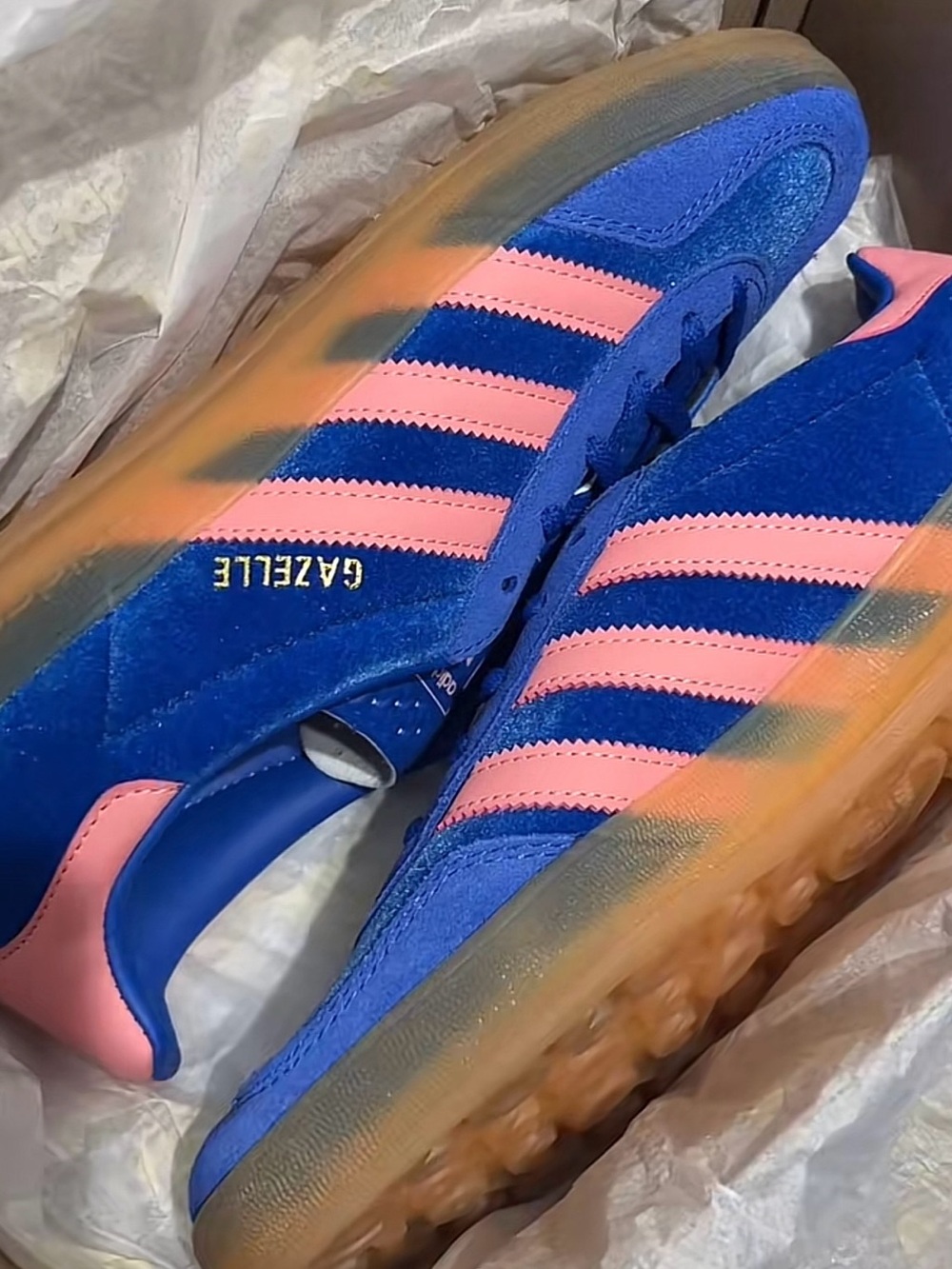 adidas Women's size 6